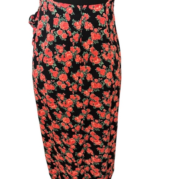 Privacy Please x Revolve Faux Wrap Halter MIDI Dress Criss Cross Back Floral M - Picture 9 of 13